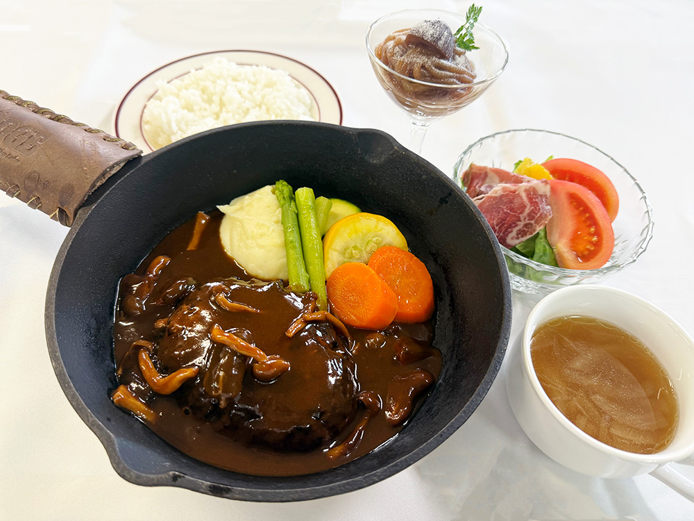 赤城牛のハンバーグ