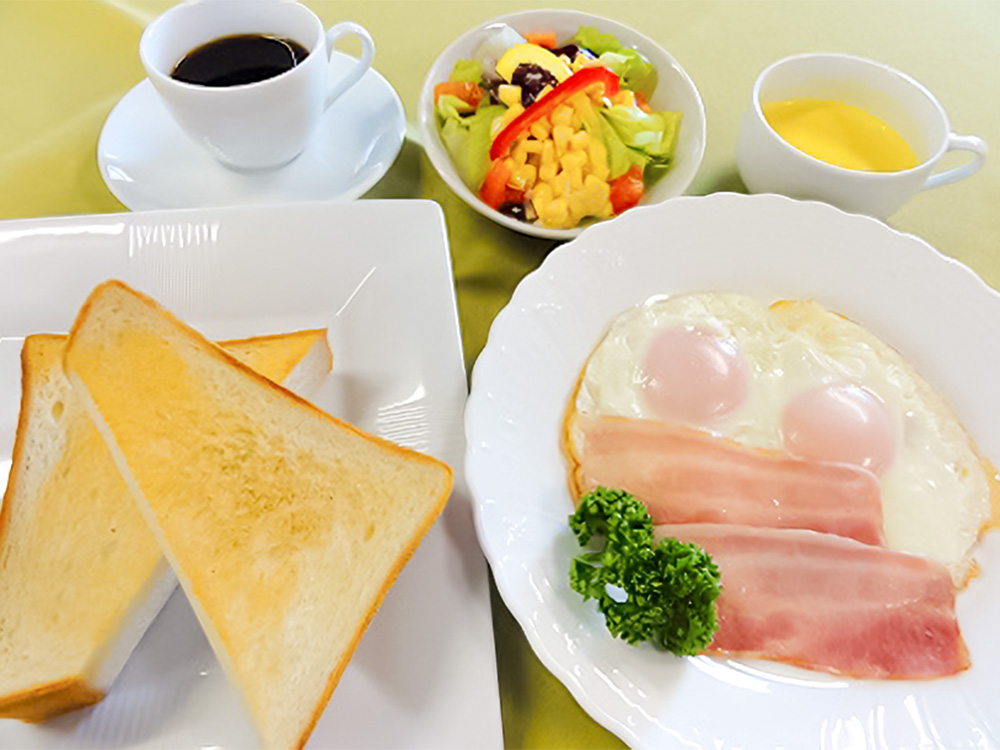 ベーコンエッグセット