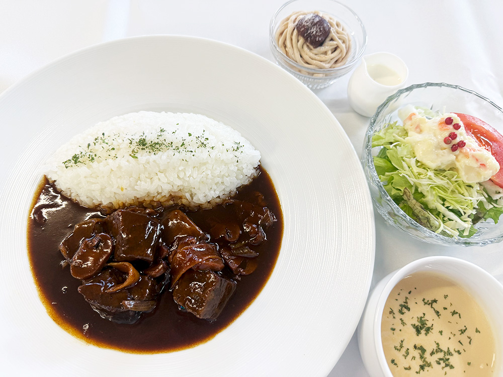 自慢のハヤシライス